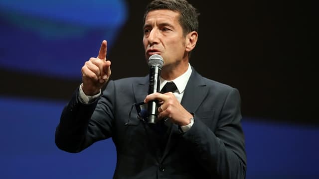 Le maire de Cannes David Lisnard, le 27 octobre 2020, lors de la présentation d'une mini-version du festival de Cannes, pour cause de pandémie 