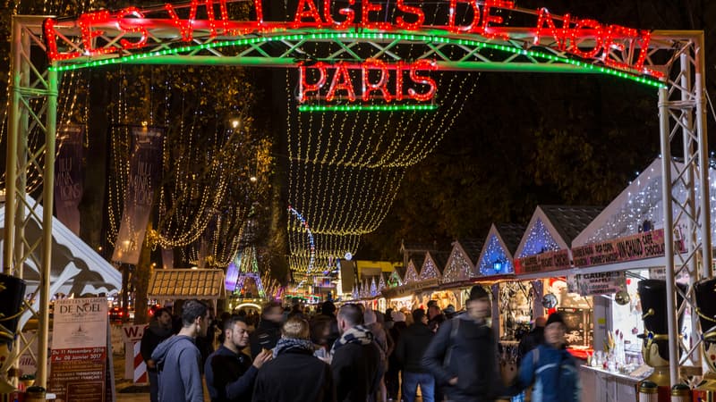 Le village de Noël des Champs-Elysées en décembre 2016