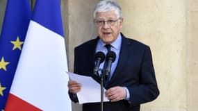 Pierre-René Lemas a été remplacé par Jean-Pierre Jouyet au poste de secrétaire général de l'Elysée.