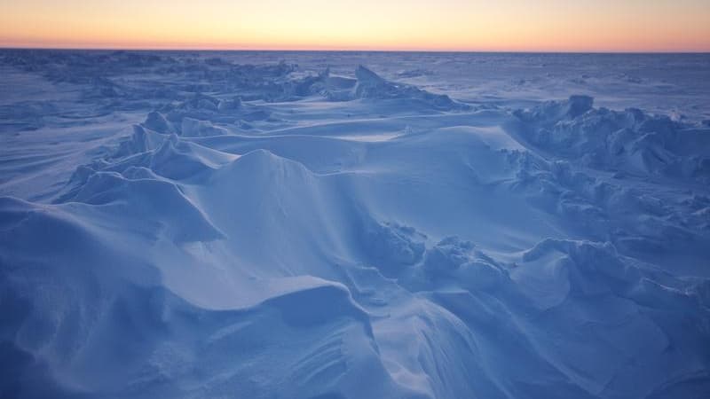 Près du laboratoire de physique appliquée, au nord de Prudhoe Bay, en Alaska. La teneur en dioxyde de carbone de l'atmosphère a atteint la barre des 400 parties par million (ppm) dans une station d'observation de Hawaii qui fait référence, et cela pour la