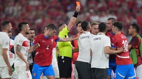 Les tensions entre joueurs turcs et tchèques à la fin d'un match de l'Euro, le 27 juin 2024