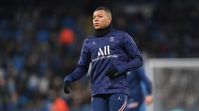 Kylian Mbappé, à l'échauffement