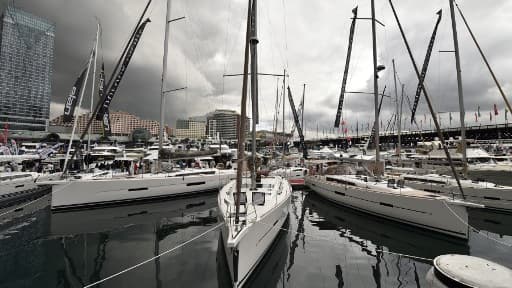 Image d'illustration de yachts dans le port de Sydney