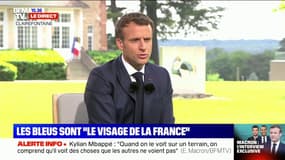 Emmanuel Macron: "Le sélectionneur a fait le bon choix" en rappelant Karim Benzema