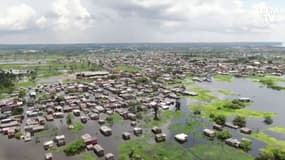 Les images des rues inondées de Manaus à cause d'une forte crue du Rio Negro