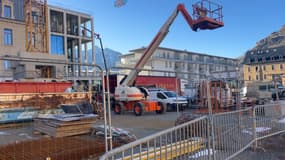 Les travaux dans le centre-ville de Briançon (Hautes-Alpes), en décembre 2024. 