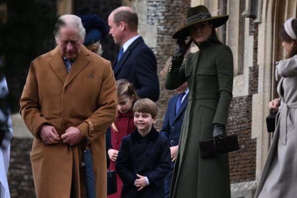 Le prince Louis à Sandringham, aux côtés du roi Charles III