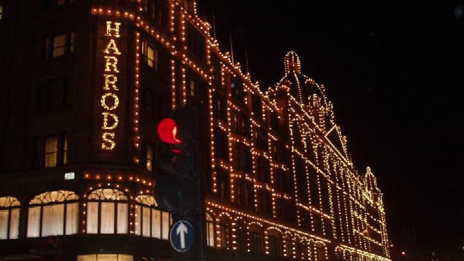 Le prestigieux magasin Harrods a été vendu à Qatar Holding pour 1,7 milliard d'euros.