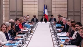 Le premier Conseil des ministres du gouvernement de Michel Barnier, le 23 septembre 2024 