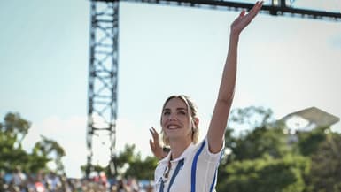 Cassandre Beaugrand lors de la parade des champions après les JO, en août 2024.