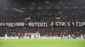 La banderole des supporters niçois