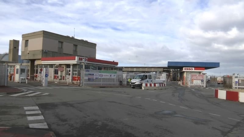 Les expéditions de carburant avaient repris ce vendredi matin, mais sont de nouveau bloquées à partir de 13h.