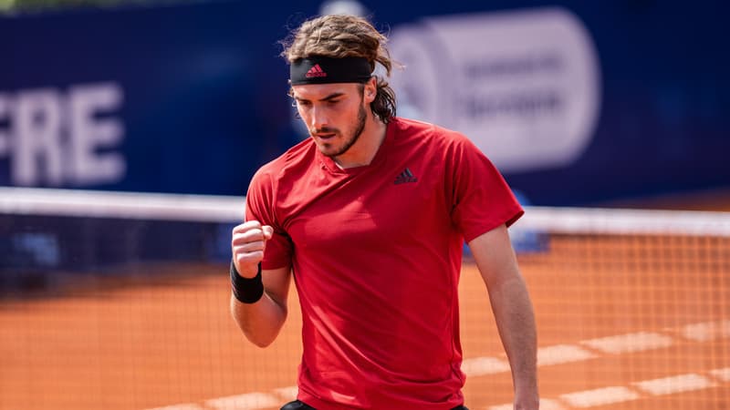 S. Tsitsipas