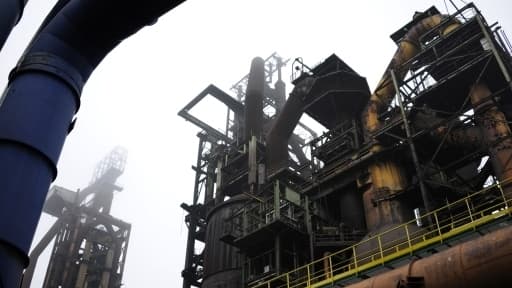 A Florange, ArcelorMittal compte deux usines. L'une, pas rentable, est à l'arrêt, alors que l'autre est en pleine forme.