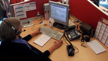 SOS Amitié souhaite ouvrir un huitième centre d'appels en région parisienne en septembre 2015.