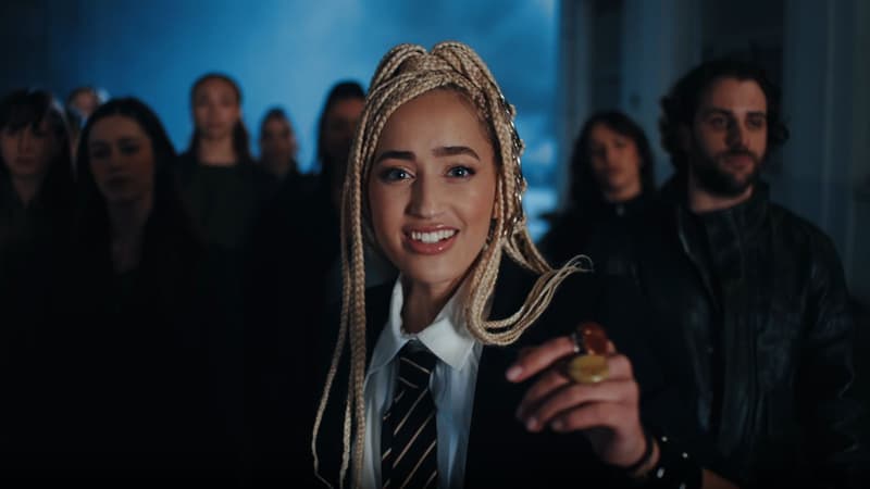 "Regarde!": découvrez la chanson de Monroe qui représentera la France à l'Eurovision