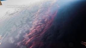 Superbe coucher de soleil vu de la station spatiale internationale