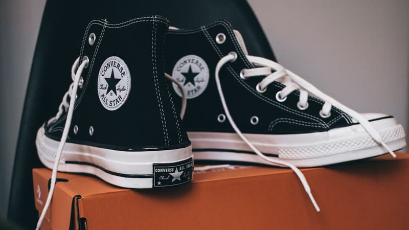 Ces trois paires de Converse sont des intemporels à ajouter à votre dressing