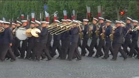 Répétitions du défilé du 14 juillet sur les Champs Elysées