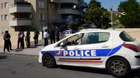 Ces interpellations dans les milieux corse et marseillais font suite à des investigations menées depuis le début de l'année