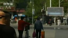 En Chine, vous êtes filmés si vous traversez quand le bonhomme est rouge