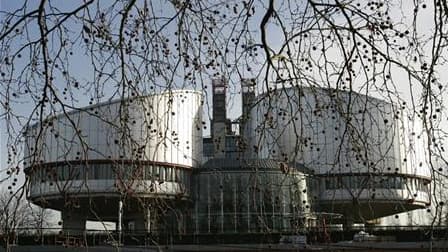 La Cour européenne des droits de l'homme (CEDH), à Strasbourg. Un ancien détenu de 65 ans, interné d'office en hôpital psychiatrique depuis 27 ans, a fait condamner la France pour détention arbitraire par cette juridiction du Conseil de l'Europe. /Photo d