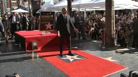 L'acteur Dwayne Johnson reçoit son étoile sur Hollywood Boulevard