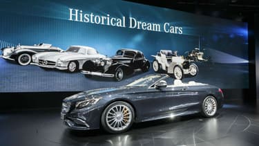 Le cabriolet S65 AMG, l'une des vedettes du stand Mercedes au salon de Détroit.