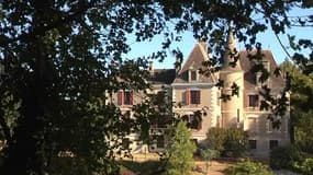 La propriété de Monflanquin, dans le Lot-et-Garonne, dans lequel la famille Védrines a vécu recluse, sous l'emprise du "gourou" Thierry Tilly.