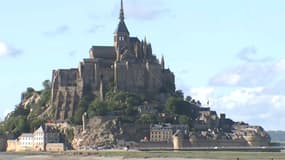 Le funambule Nathan Paulin va-t-il battre un record de highline? Suivez son exploit en direct du Mont-Saint-Michel