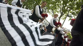 Des musiciens bretons à Lorient, le 30 juillet 2006.