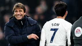 Antonio Conte et Heung-Min Son pendant un match de Tottenham