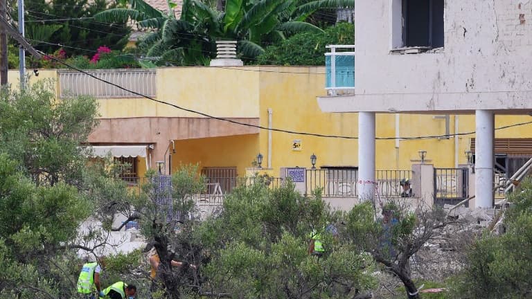 La police fouille les décombres du logement conspiratif utilisé par les terroriste à Alcanar le 20 août 2017