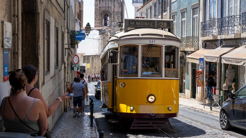 Du jamais vu depuis 1974: le Portugal va être en excédent budgétaire pour la 2ème année, il va augmenter les retraites et baisser les impôts