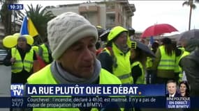 Gilets jaunes: toujours mobilisés, les manifestants hostiles au grand débat engagé par Emmanuel Macron 