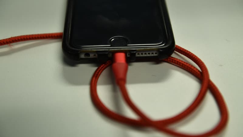 Le chargeur universel sera généralisé d'ici la fin de l'année.