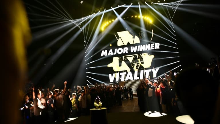 L'équipe française "Vitality" remporte la finale de "Counter Strike: Global Offensive" (CS:Go), le 21 mai 2023 à l’Accor Arena de Paris-Bercy