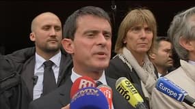 Assurance chômage: "Tout ça, c'est de la blague", assure Valls sur les divergences avec Hollande