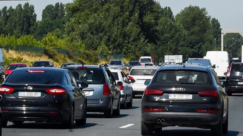 Des voitures sur la route (photo d'illustration).