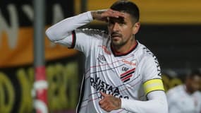 Lucho Gonzalez sous le maillot de l'Athletico Paranaense en 2020