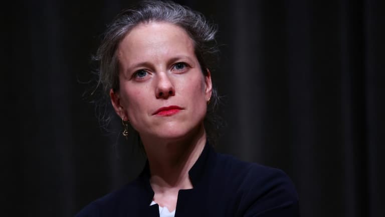 La candidate du Nouveau Front populaire pour Matignon, Lucie Castets, aux Journées d'été du Parti communiste à Montpellier, le 23 août 2024