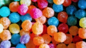 La croissance de l'économie mondiale pourrait être rognée, dans les vingt prochaines années, par l'alimentation trop sucrée de la population de la planète. 