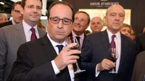 François Hollande a inauguré le salon Vinexpo dimanche à Bordeaux.