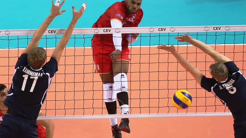 Earvin N'Gapeth au smash