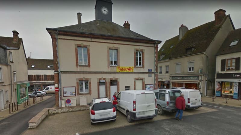 La mairie de Courville-sur-Eure