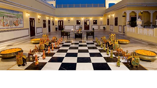 Jeu d'échec du Raj Palace Hotel