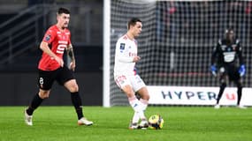 Maxence Caqueret contre Rennes