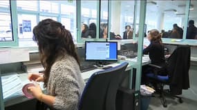 Prime d'activité: les agents de la CAF croulent sous les demandes