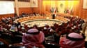 Réunis au Caire, les ministres des Affaires étrangères de la Ligue arabe ont adopté dimanche une nouvelle "feuille de route" à propos de la Syrie prévoyant que le président Bachar al Assad délègue ses pouvoirs à son vice-président et forme un gouvernement