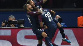 Alves, Neymar &amp; Mbappé